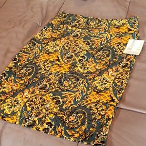 LulaRoe Cassie Skirt